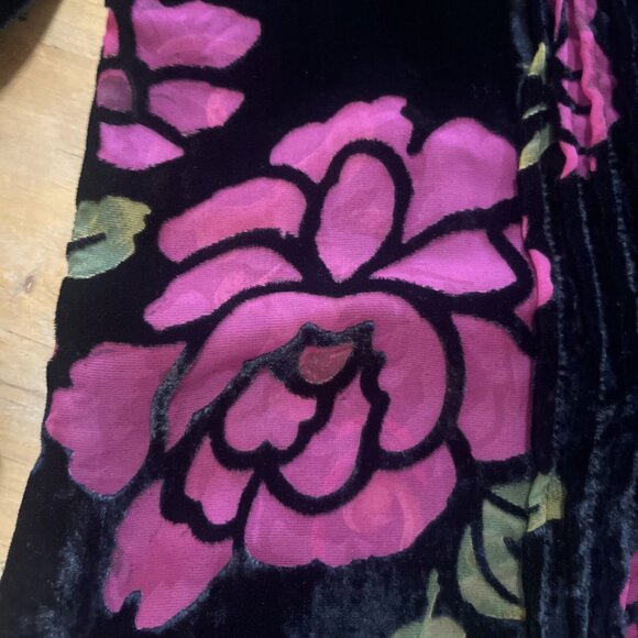 POL Button Blouse Women M Velvet Burnout Floral Ruffle Pleats Lace Feminine Top - Picture 11 of 12